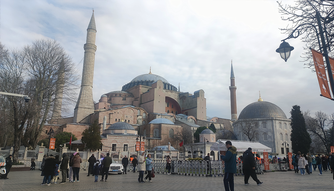 mesquita sophia, aya sophia, sofia, mosque, , turismo accesible, wheelchair traveler in istanbul, sin barreras